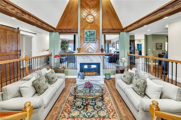 $2,395,000 | 2361 Longboat Drive, Naples, FL 34104