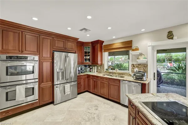 $2,395,000 | 2361 Longboat Drive, Naples, FL 34104