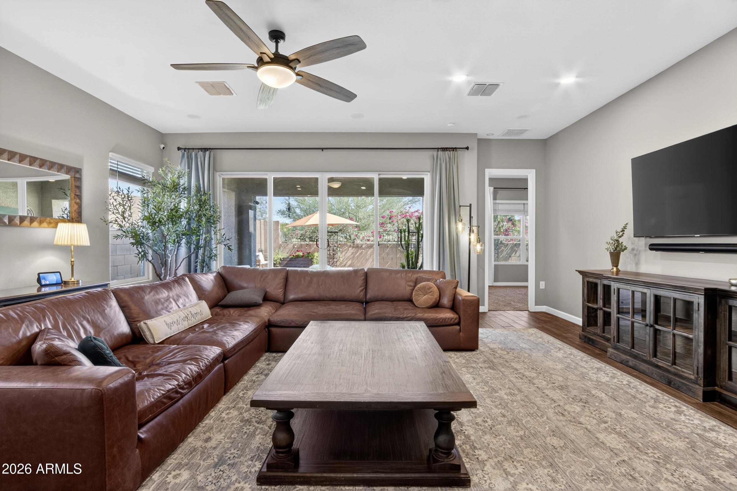 2021 West Plum Road Phoenix, AZ 85085 - Photo 5 of 60 5_img_8662
