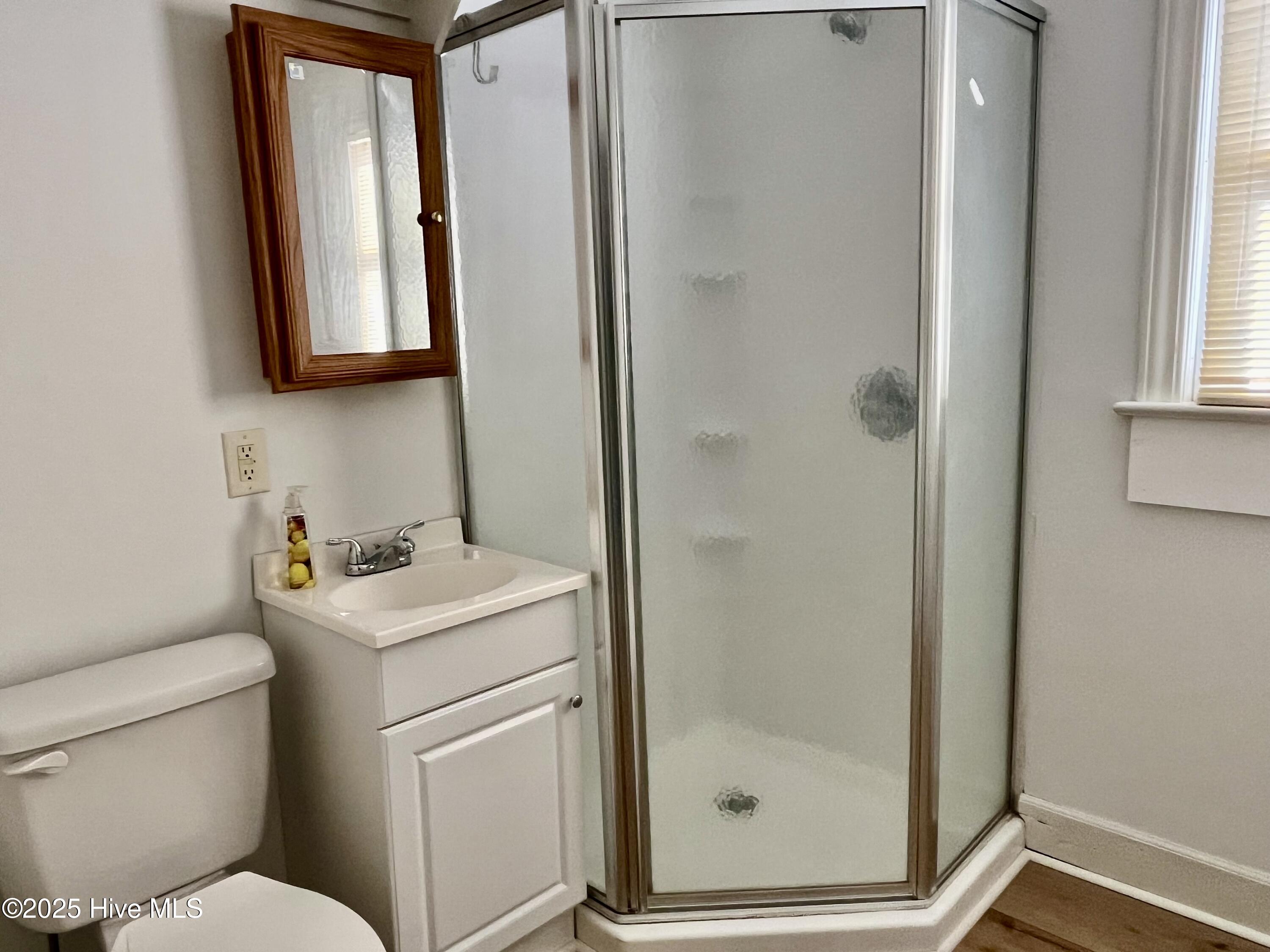 92 Hackley Road Gates, NC 27937 - Photo 9 of 44 Photo Nov 13 2025, 12 06 24 PM