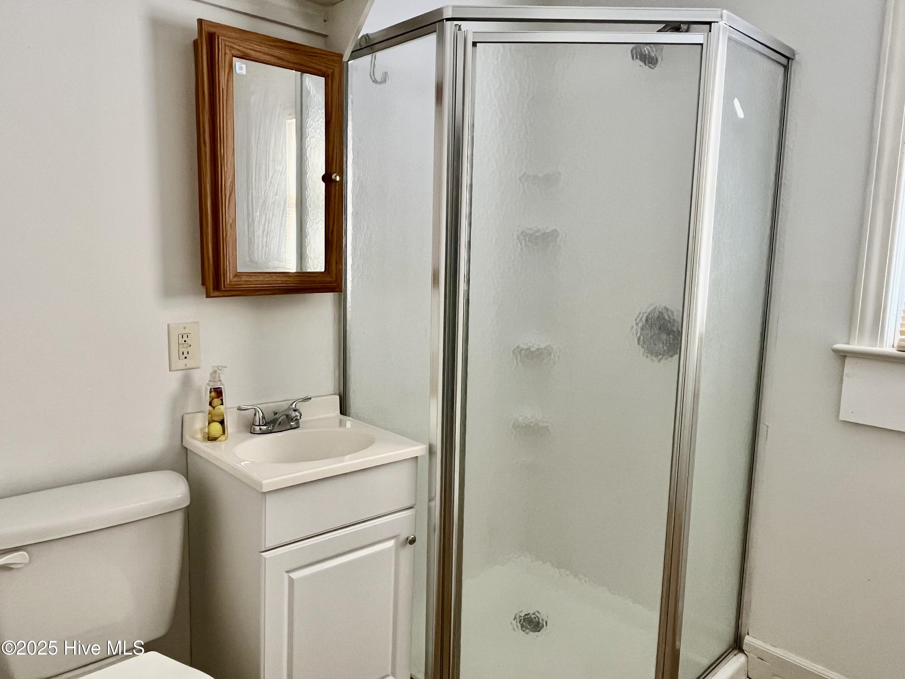 92 Hackley Road Gates, NC 27937 - Photo 10 of 44 Photo Nov 13 2025, 12 06 26 PM