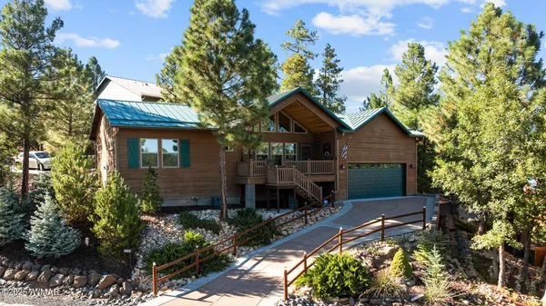 $445,000 | 2680 Marshalls Run, Show Low, AZ 85901