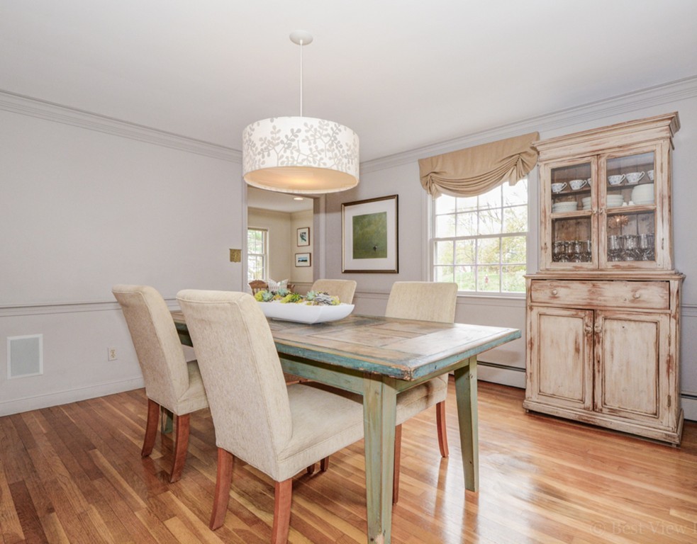 127 Authors Road Concord, MA 01742 - Photo 8 of 30