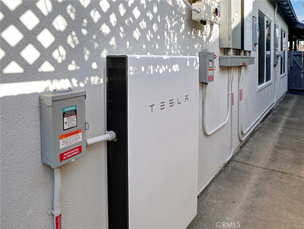 933 Carnation Avenue Costa Mesa, CA 92626 - Photo 31 of 33 a close view of water heater room