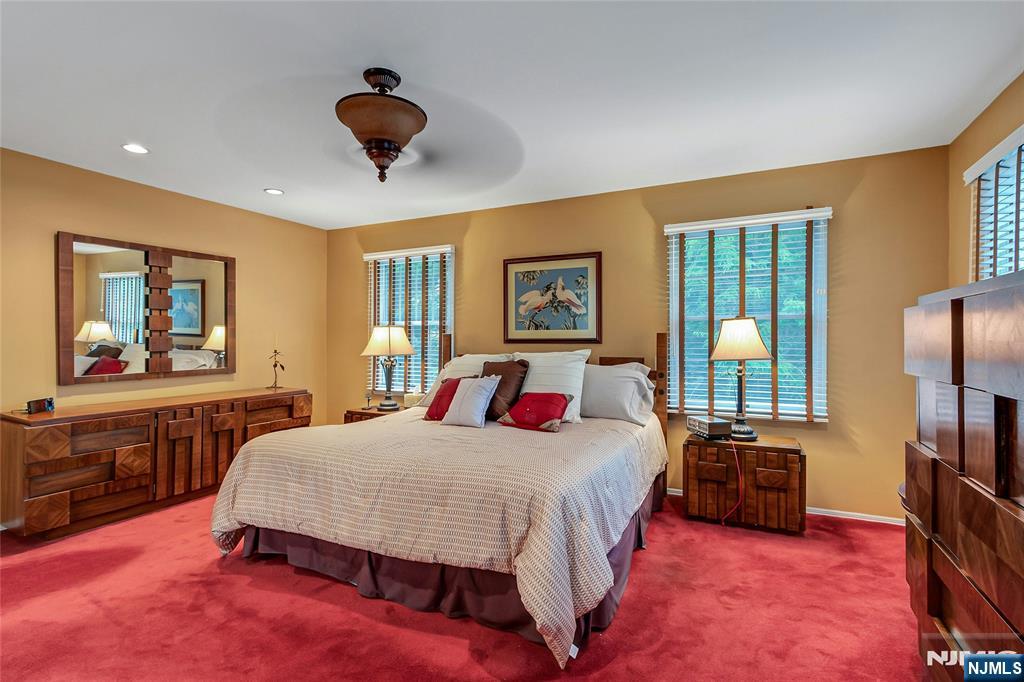 15 Colonial Road Tenafly, NJ 07670 - Photo 30 of 40