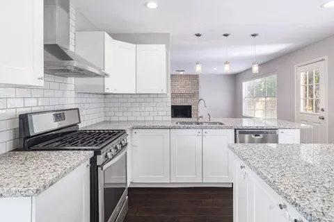 $475,000 | 12709 Possum Hollow Drive, Austin, TX 78729