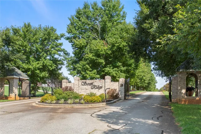 $39,900 | Lot 17 Sunset Ridge/paramount Drive, Seneca, SC 29678