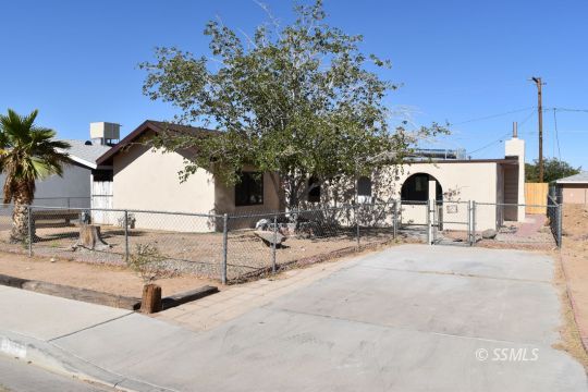1104 South McCall Street Ridgecrest, CA 93555 - Photo 1 of 30