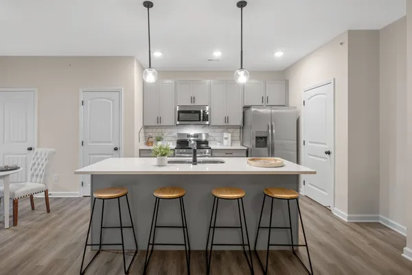 $1,285 | 15 Millswood Drive, Unit D105, Clarksville, TN 37042