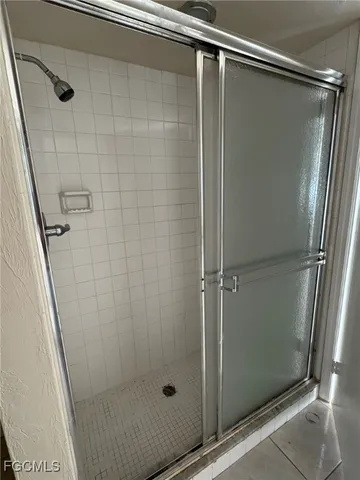 $1,600 | 1710 Park Meadows Drive, Fort Myers, FL 33907