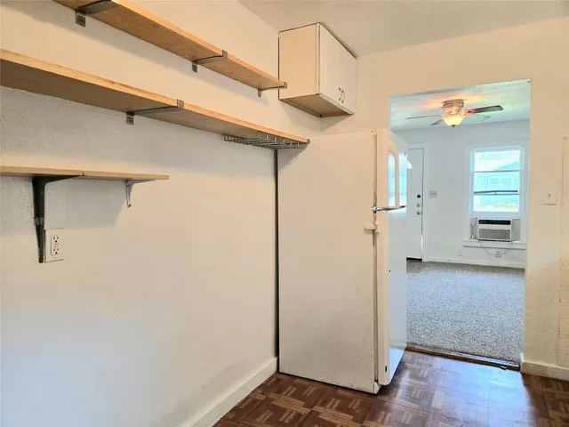 $1,450 | 5505 Harold Court, Austin, TX 78721