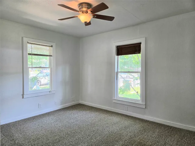 $1,450 | 5505 Harold Court, Austin, TX 78721