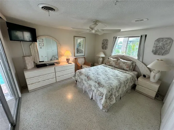 $3,000 | 3615 100th Street West, Bradenton, FL 34210