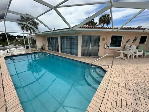 $3,000 | 3615 100th Street West, Bradenton, FL 34210