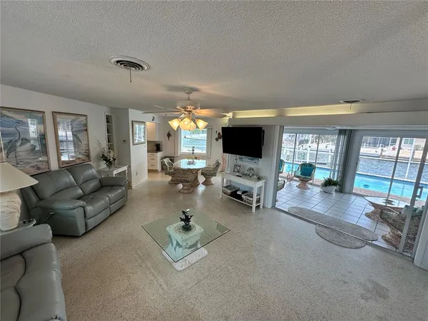 $3,000 | 3615 100th Street West, Bradenton, FL 34210