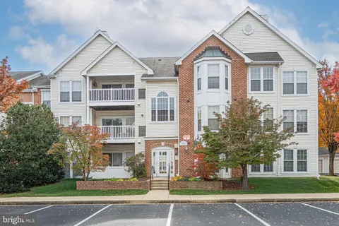$250,000 | 5951 Millrace Court, Unit C104, Columbia, MD 21045