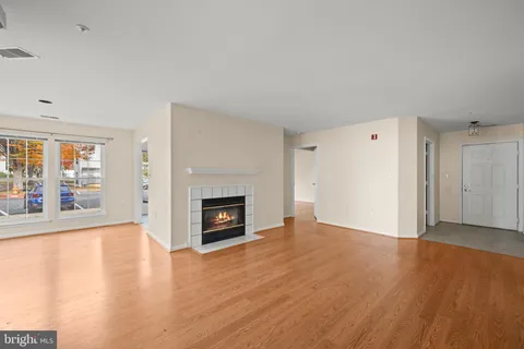 $250,000 | 5951 Millrace Court, Unit C104, Columbia, MD 21045