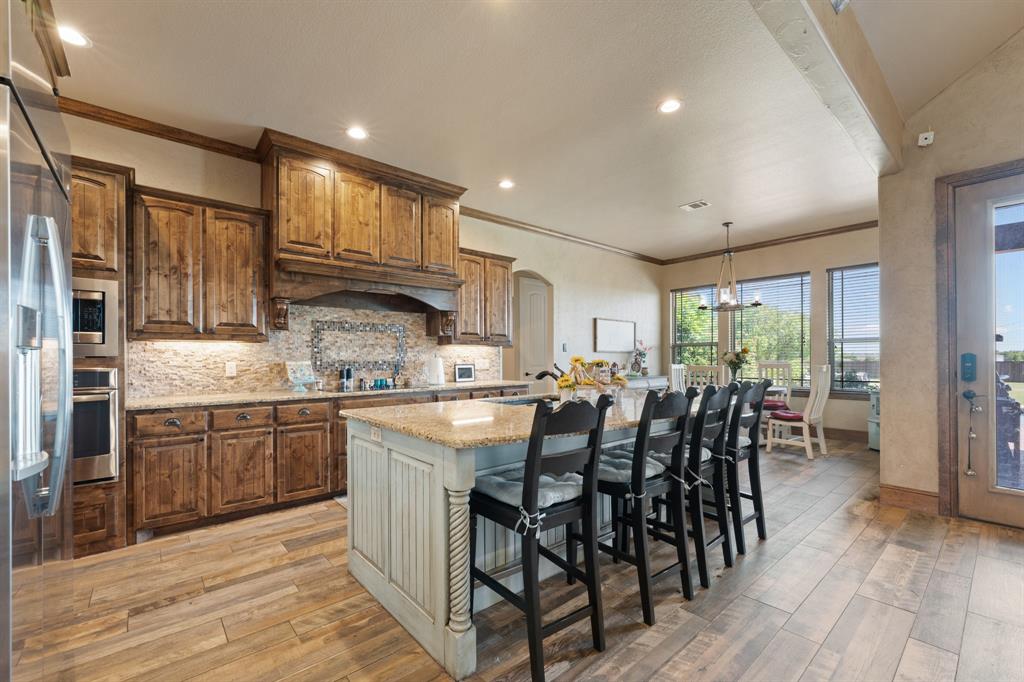 9833 Wildcat Ridge Godley, TX 76044 - Photo 12 of 40