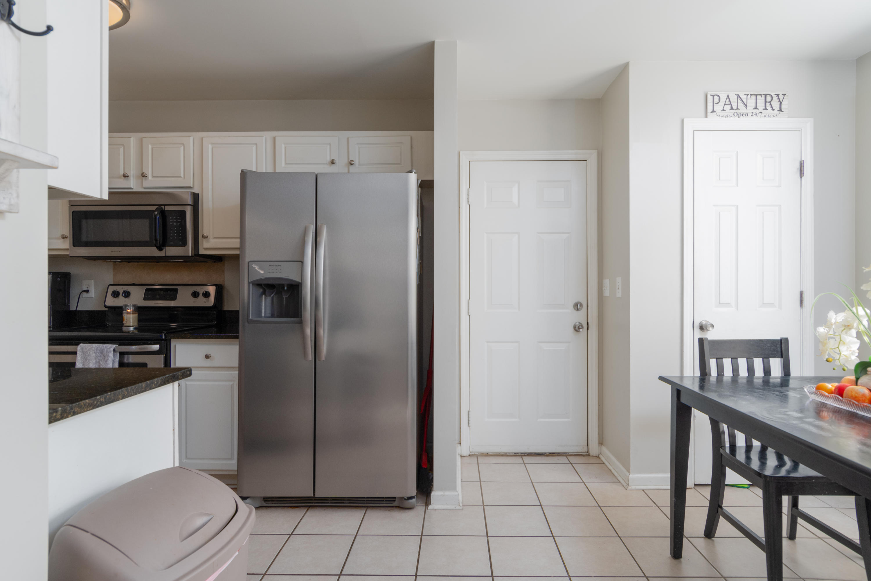 1323 Lantern Road Summerville, SC 29486 - Photo 25 of 32 25