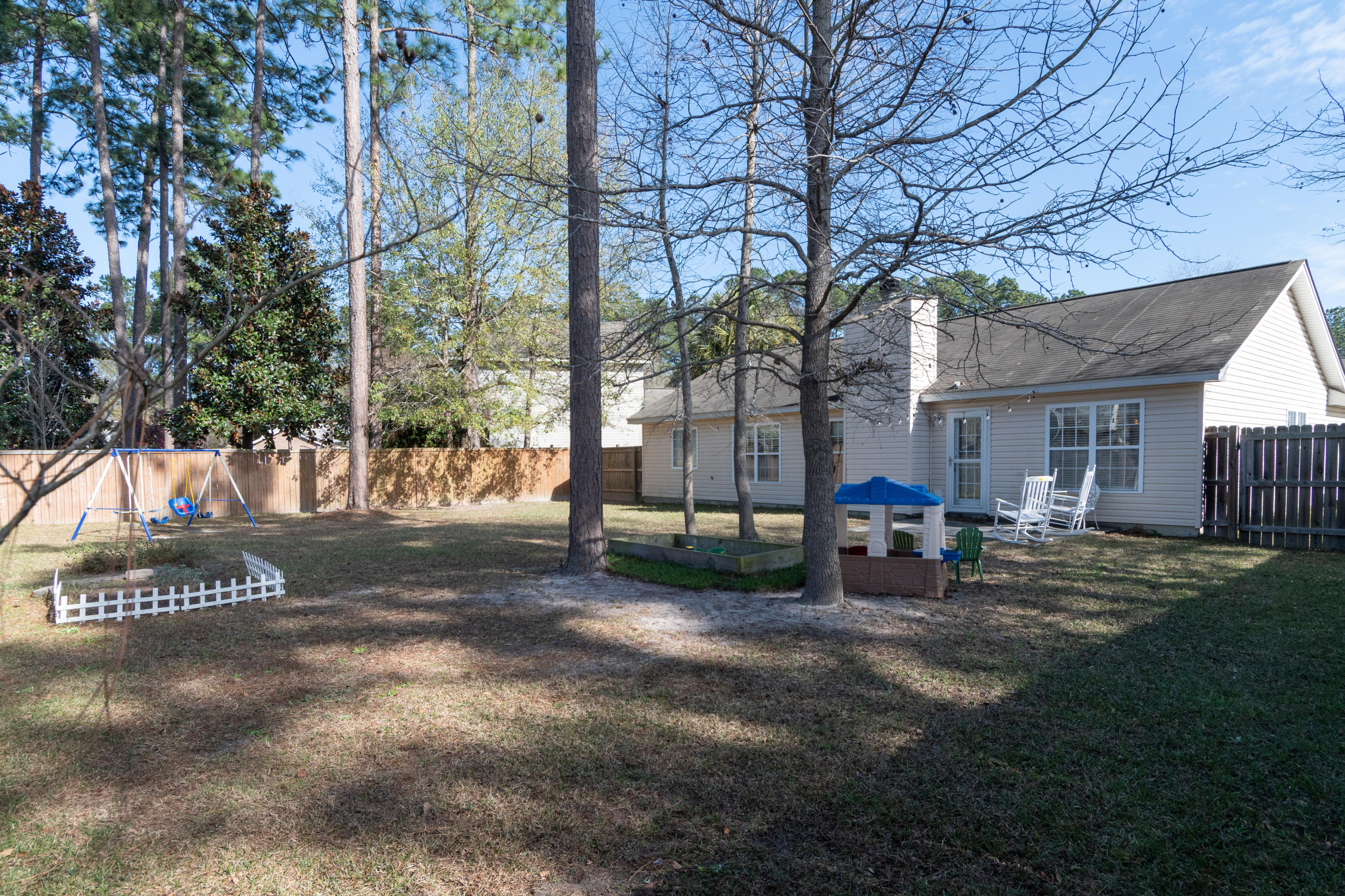 1323 Lantern Road Summerville, SC 29486 - Photo 30 of 32 30