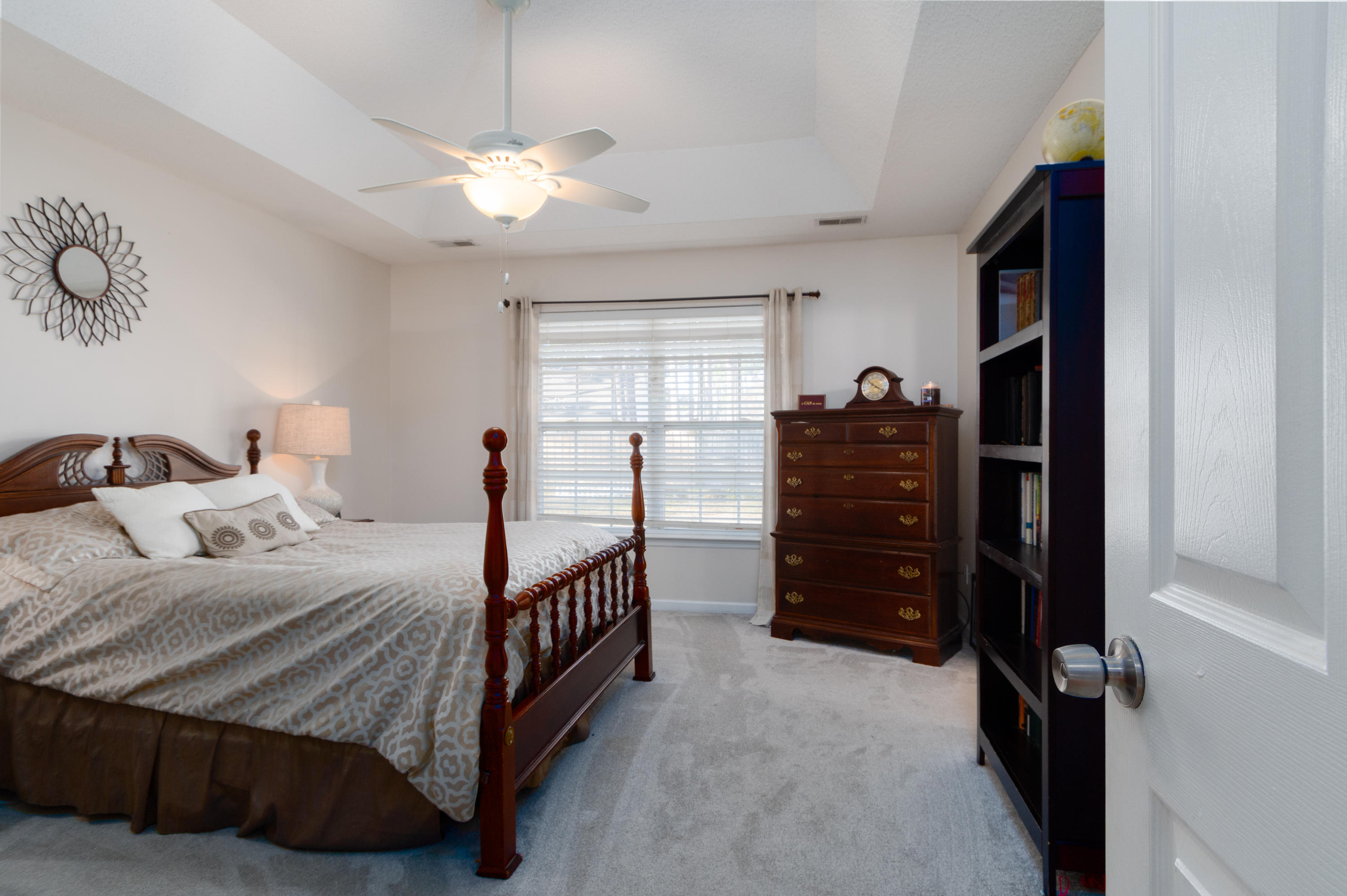 1323 Lantern Road Summerville, SC 29486 - Photo 9 of 32 09
