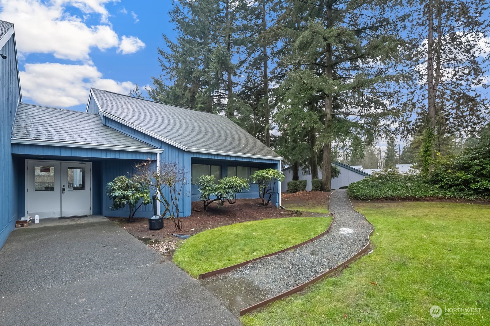 11520 Southeast 175th Street Renton, WA 98055 - Photo 22 of 26 Gallery Image 22