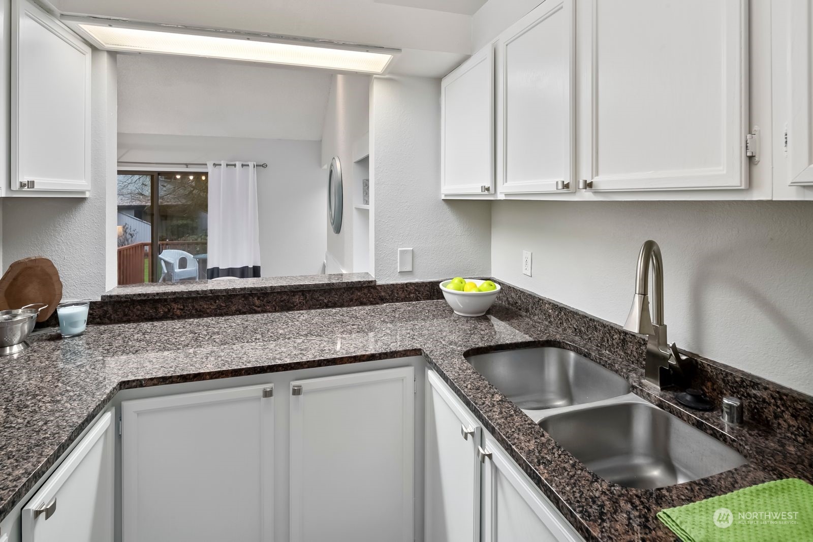 11520 Southeast 175th Street Renton, WA 98055 - Photo 10 of 26 Gallery Image 10