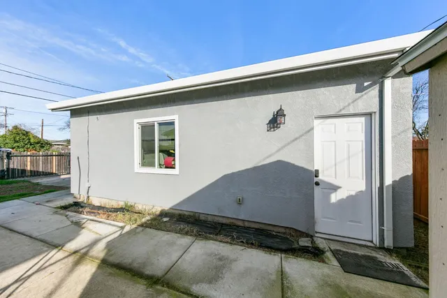 $424,000 | 1502 Harris Avenue, Sacramento, CA 95838