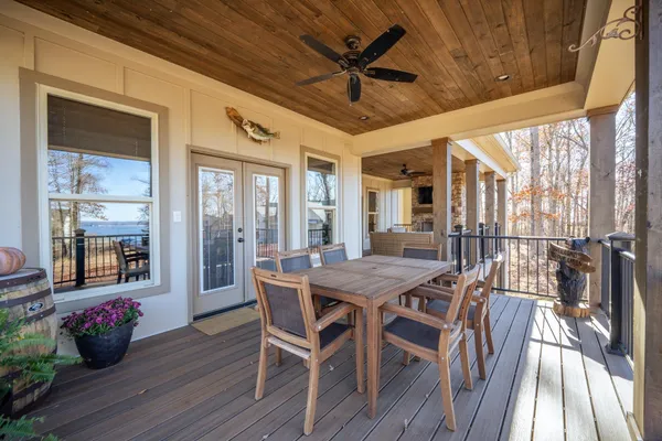 $899,000 | 25 Gentle Rdg Way, Savannah, TN 38372