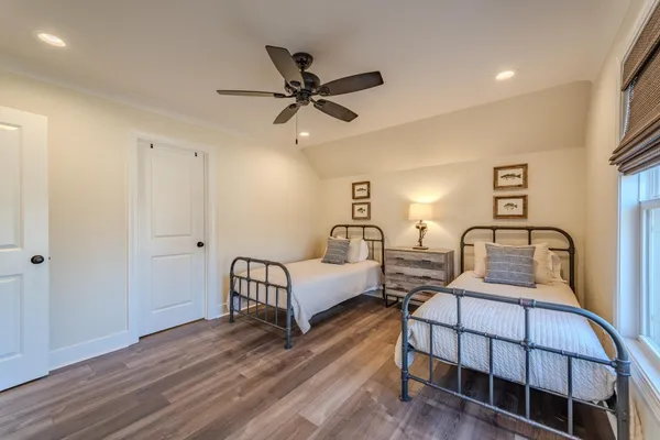 $899,000 | 25 Gentle Rdg Way, Savannah, TN 38372