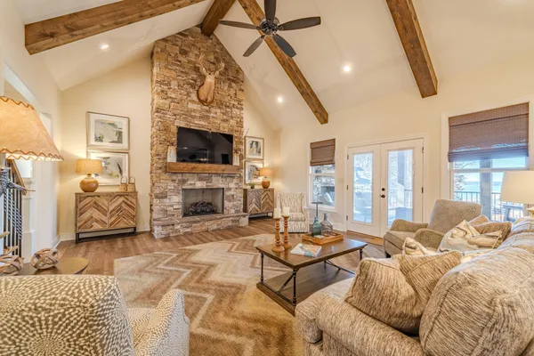 $899,000 | 25 Gentle Rdg Way, Savannah, TN 38372