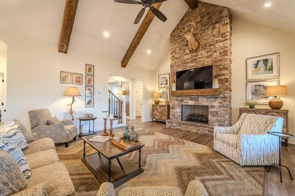 $899,000 | 25 Gentle Rdg Way, Savannah, TN 38372