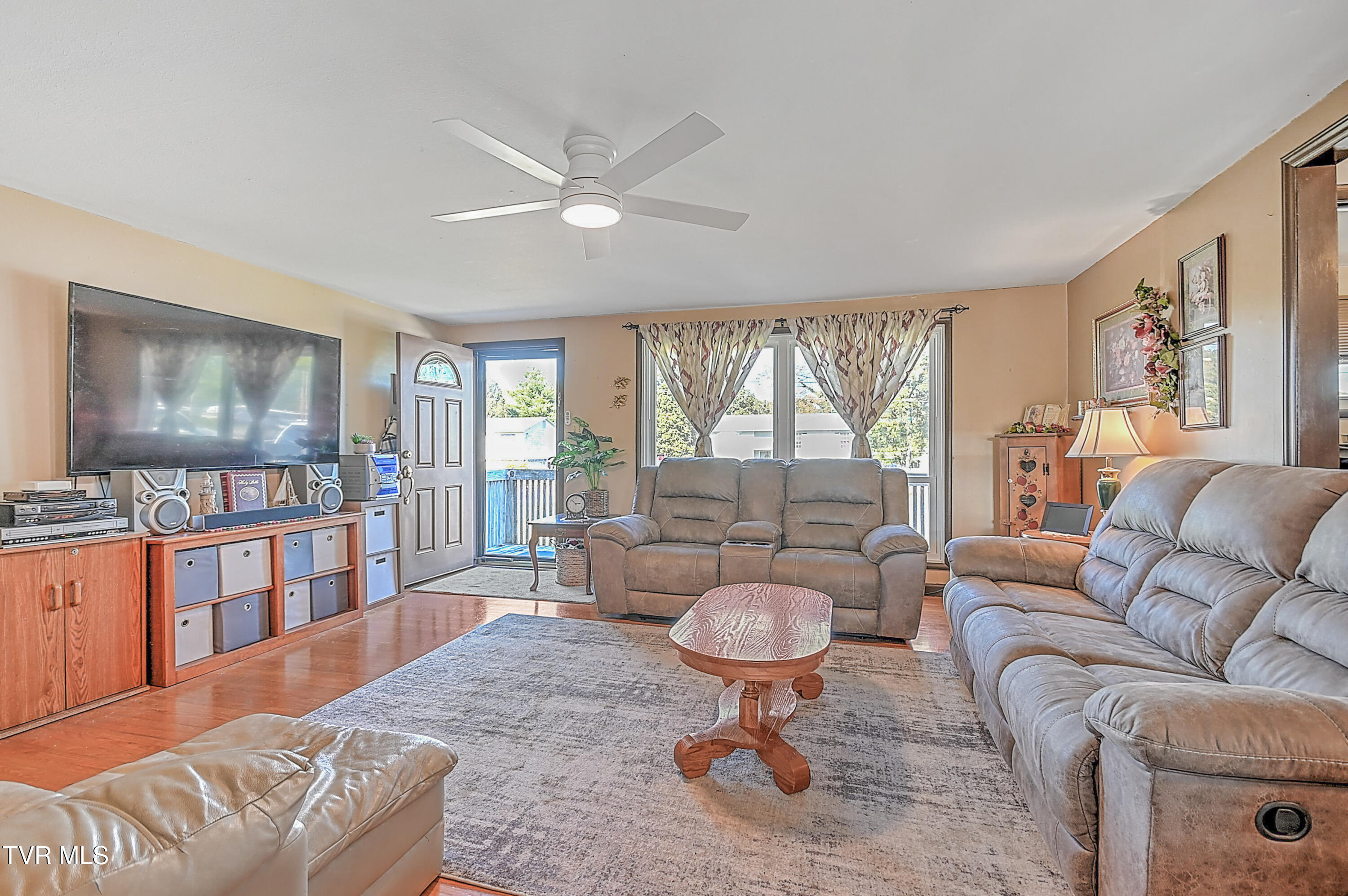 328 Shannon View Road Gray, TN 37615 - Photo 6 of 17 328 Shannon View BP-21
