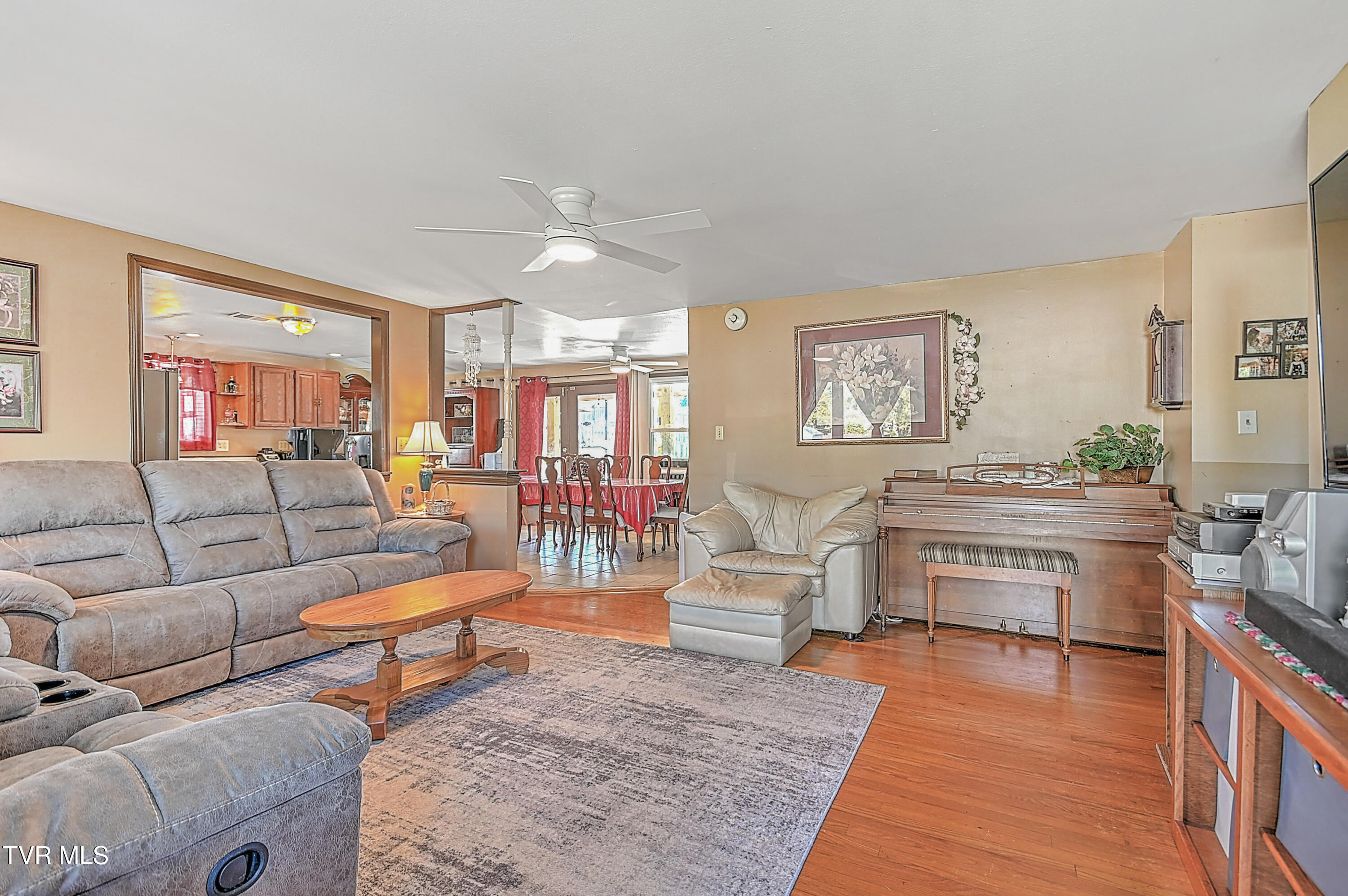 328 Shannon View Road Gray, TN 37615 - Photo 8 of 17 328 Shannon View BP-25