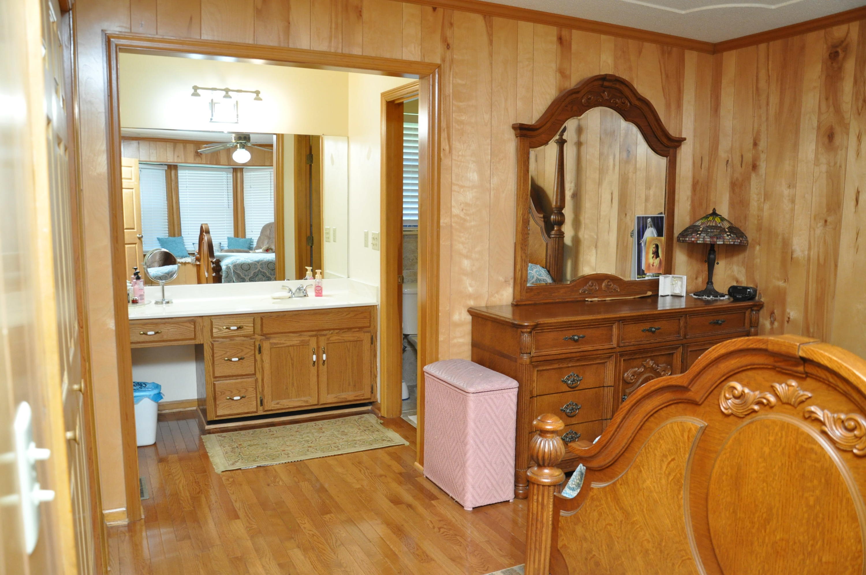 4472 North Marble Top Road Chickamauga, GA 30707 - Photo 23 of 50 Master into Vanity Area