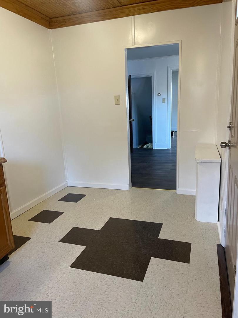 67 Sunshine Road Upper Darby, PA 19082 - Photo 6 of 21 a view of front door