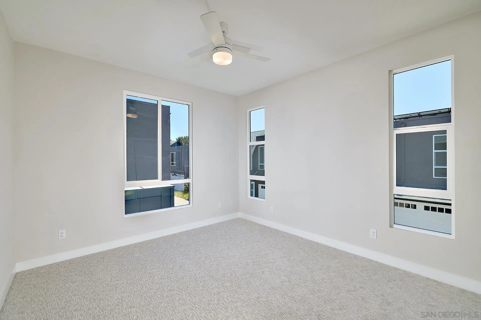 551 North Vulcan Avenue Encinitas, CA 92024 - Photo 22 of 24