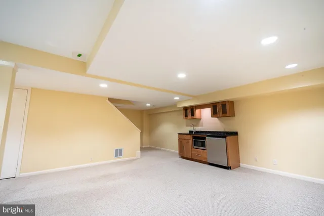 $1,849,999 | 1197 Winter Hunt Road, McLean, VA 22102