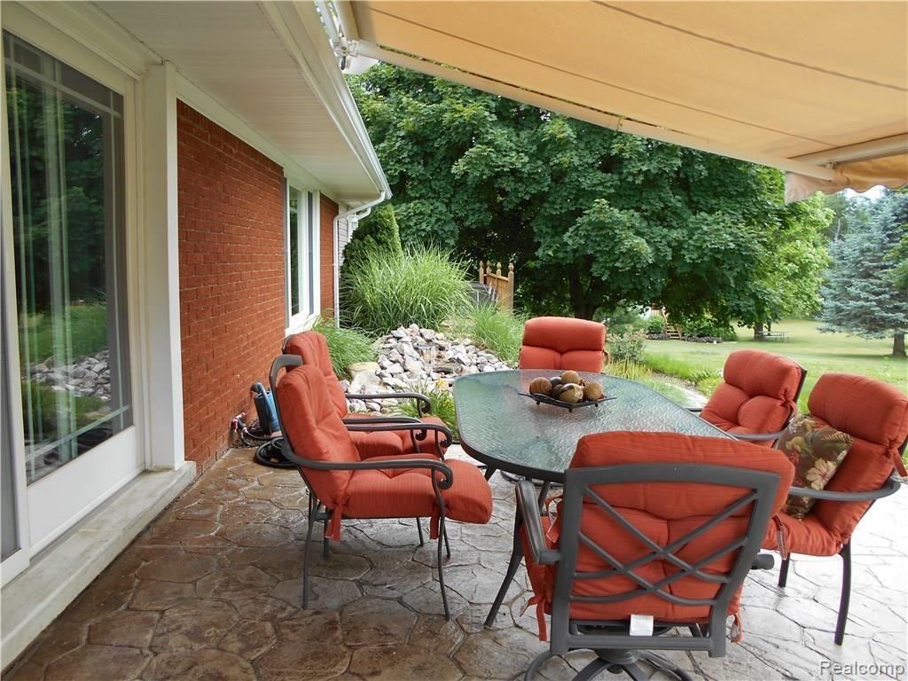 2501 Texter Road Leonard, MI 48367 - Photo 20 of 39 2501 Texter Road-20.JPG
