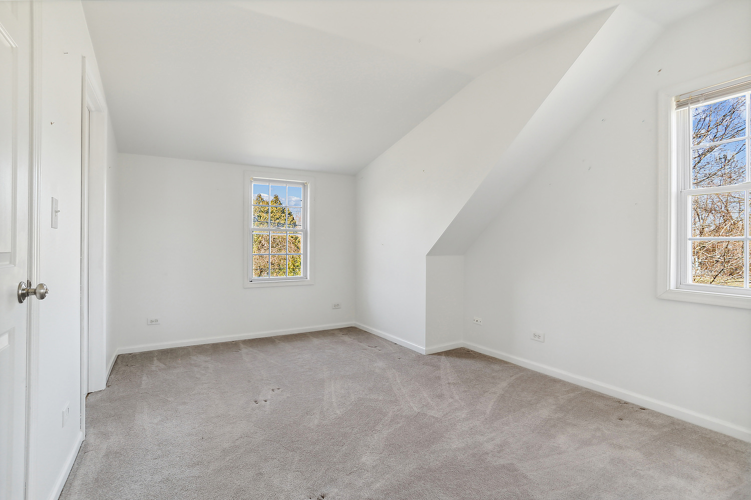 390 Pleasant Hill Road Wheaton, IL 60187 - Photo 20 of 22 Gallery Image 20
