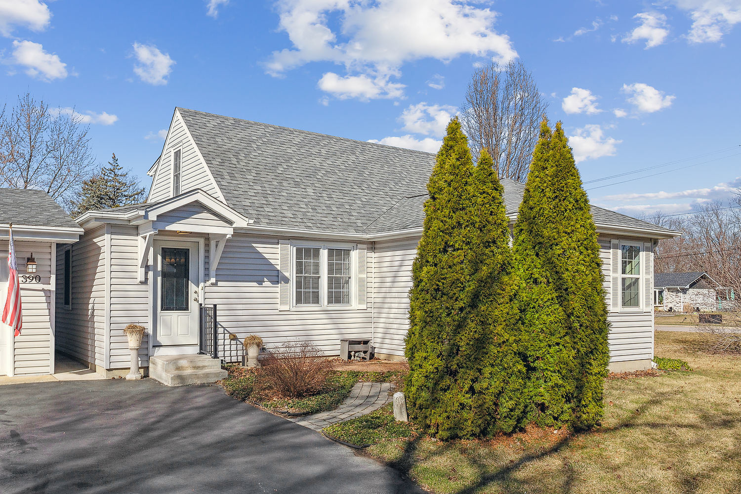 390 Pleasant Hill Road Wheaton, IL 60187 - Photo 6 of 22 Gallery Image 6