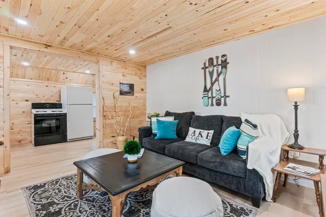 $979,000 | 51 Butterworth Drive, Naples, ME 04055