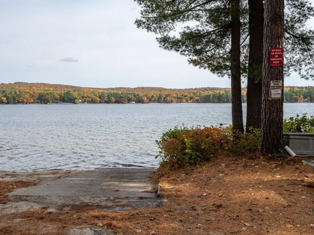 $979,000 | 51 Butterworth Drive, Naples, ME 04055