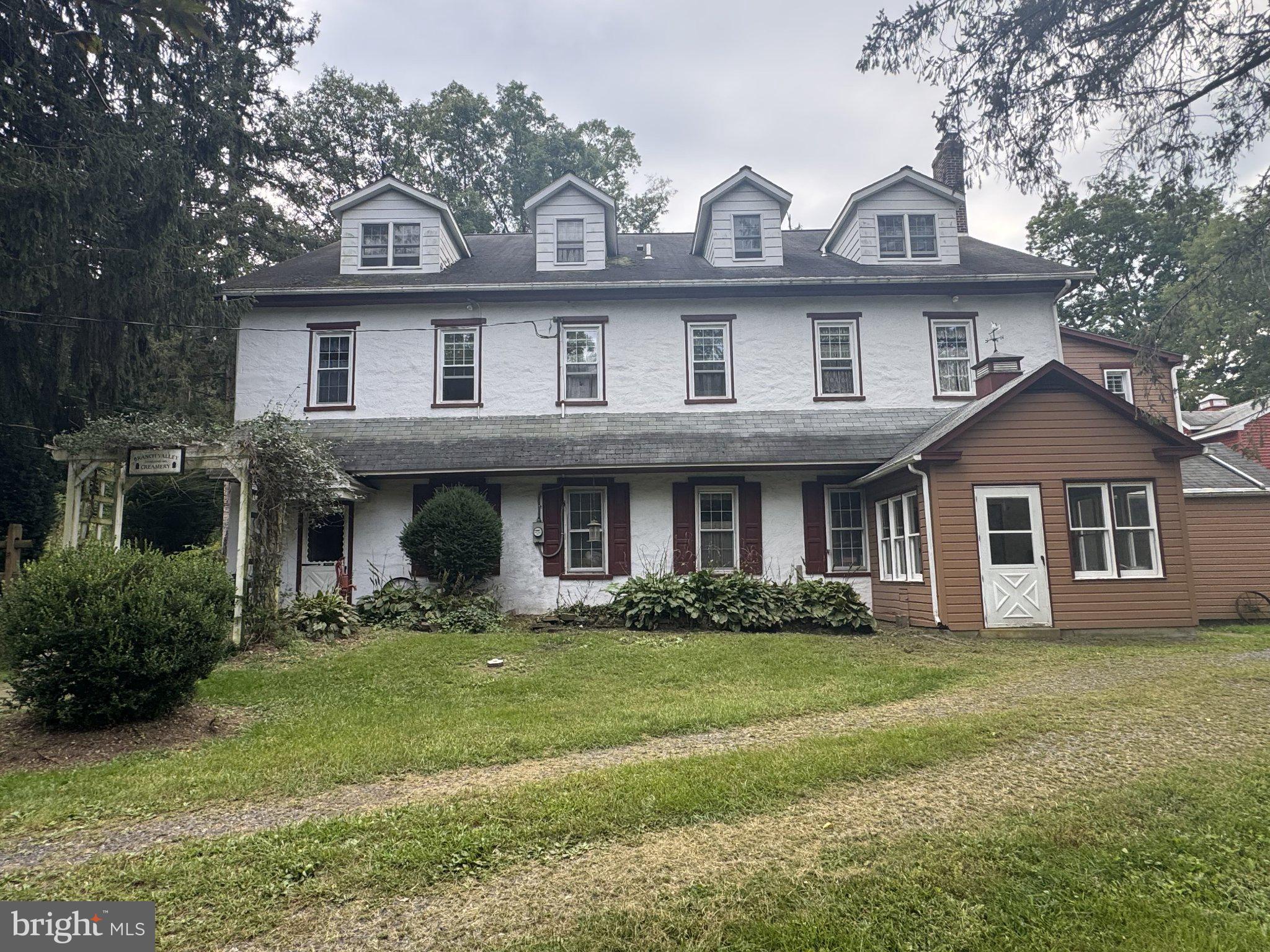525 Creamery Road Telford, PA 18969 - Photo 2 of 4 Gallery Image 2