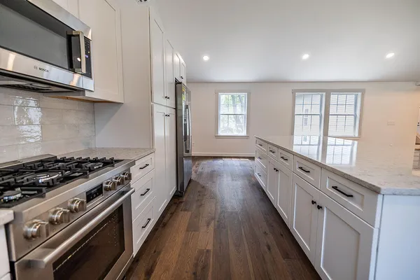 $675,000 | 497 North Parish Road, Turner, ME 04282