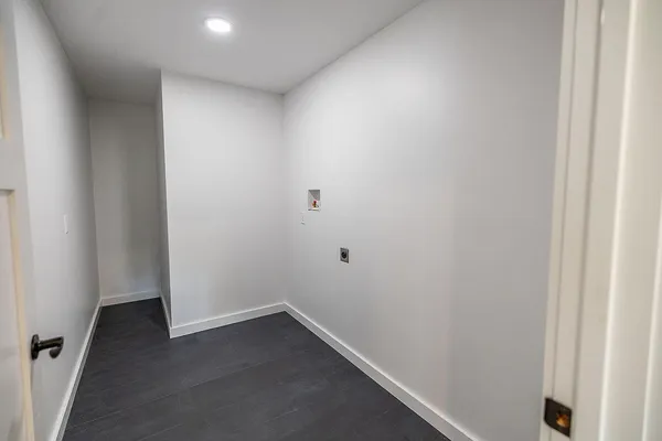 $675,000 | 497 North Parish Road, Turner, ME 04282