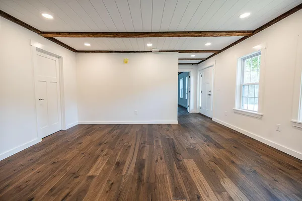 $675,000 | 497 North Parish Road, Turner, ME 04282