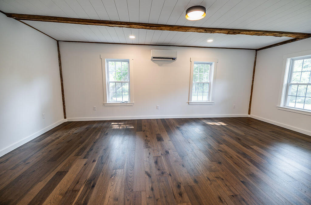 497 North Parish Road Turner, ME 04282 - Photo 23 of 67 Primary bedroom