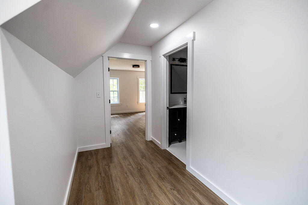 497 North Parish Road Turner, ME 04282 - Photo 29 of 67 Nook 2nd floor