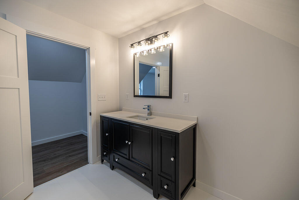 497 North Parish Road Turner, ME 04282 - Photo 32 of 67 Full bath 2nd floor